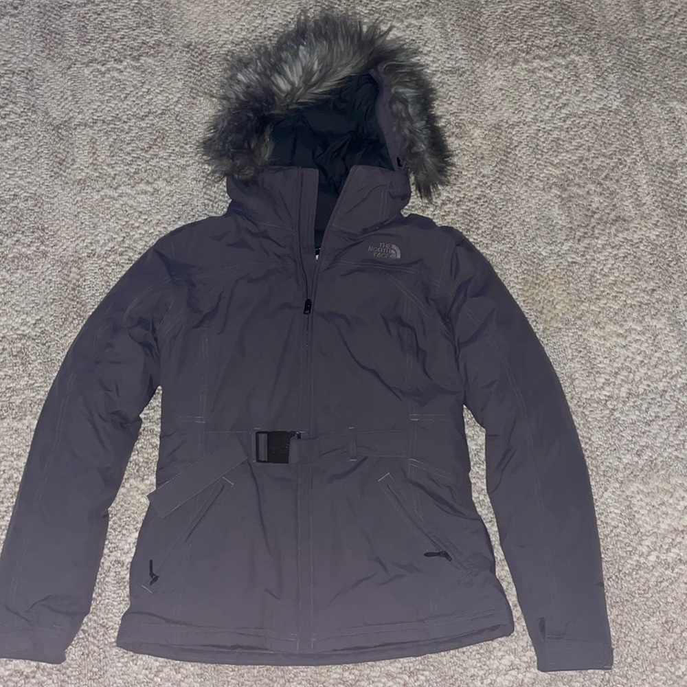 North face jacket size small
